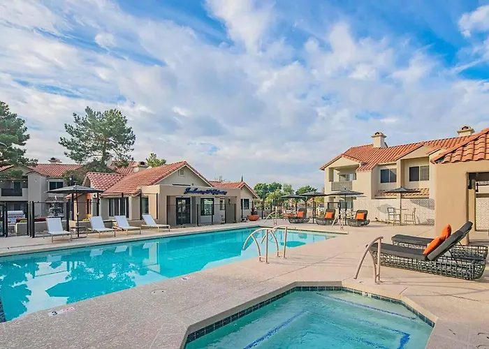 Apartment On-Site Theater Tpc Golf Tennis Court